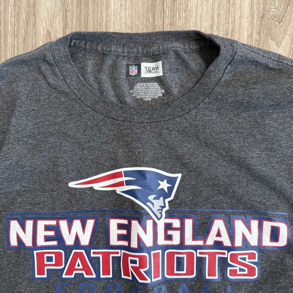 New England Patriots TShirt Mens Large Gray Long Sleeve NFL Team Apparel‎ - Picture 4 of 13